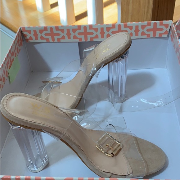 Clear plastic heels - WS shoes - Picture 2 of 3